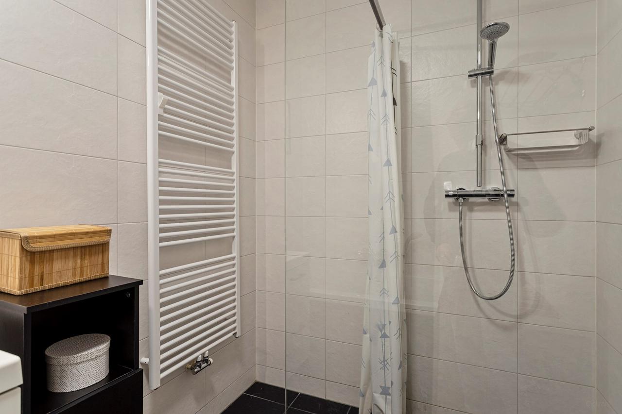 Furnished 3-Room Apartment with A+ Rating - Image 17