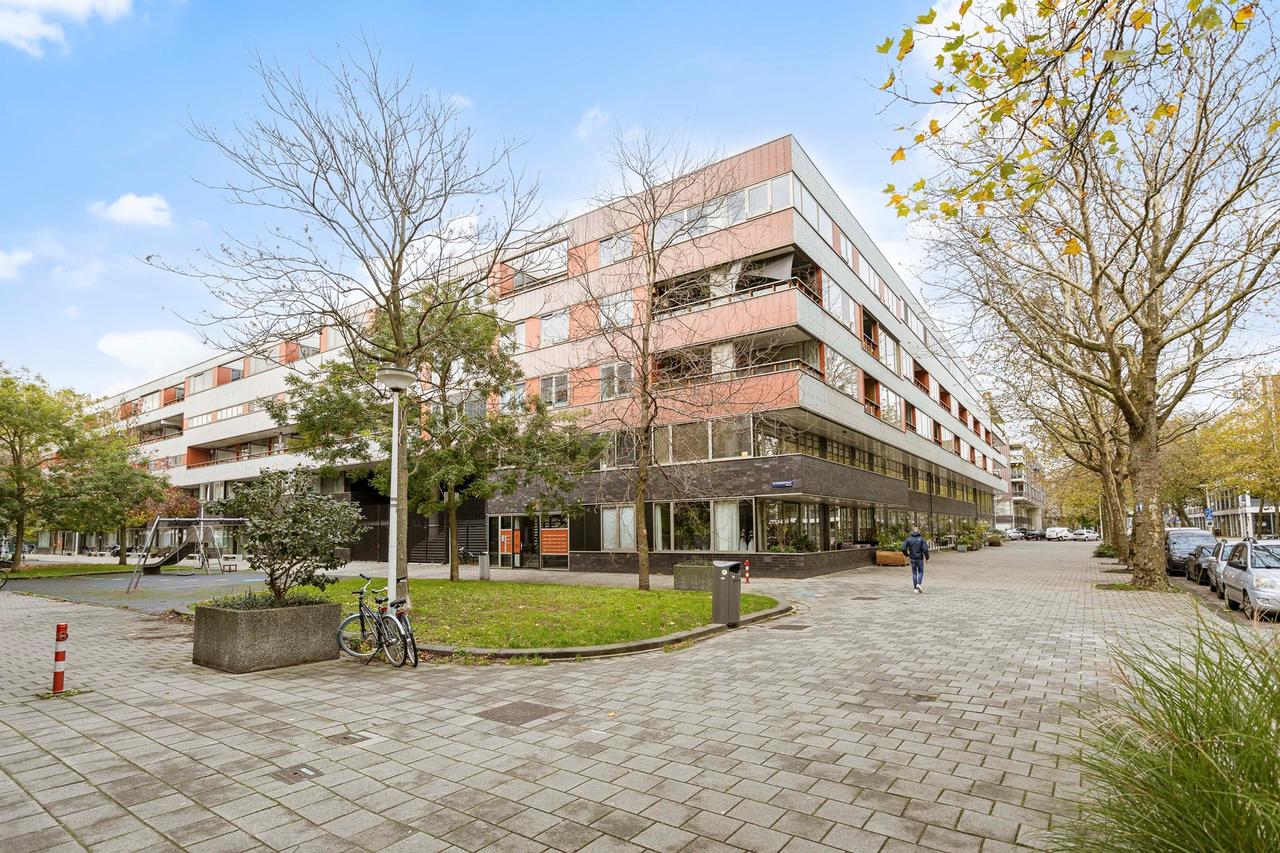 Furnished 3-Room Apartment with A+ Rating - Image 29