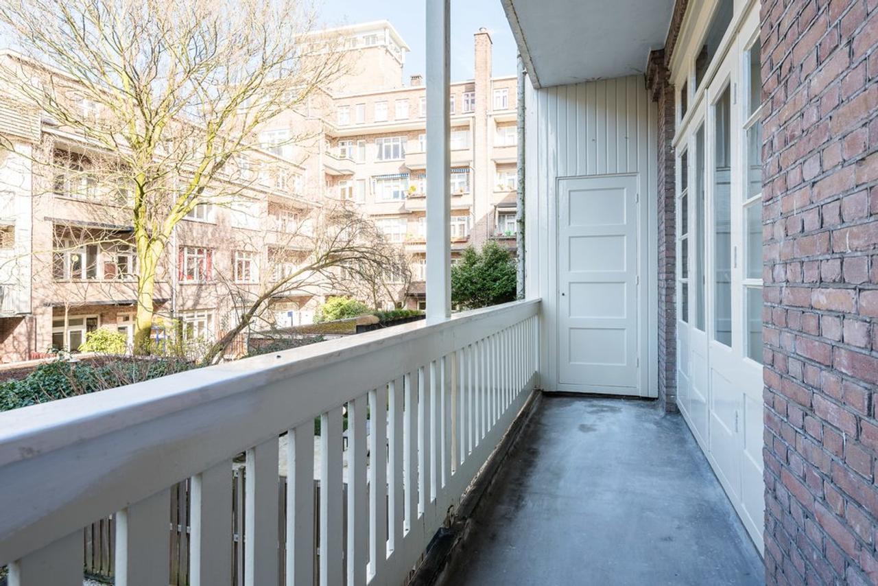 120 m² apartment with balcony in Apollobuurt - Image 20