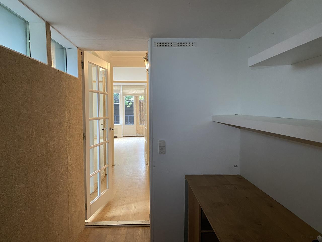 Direct beschikbaar: huis met 4 slaapkamers - Afbeelding 6