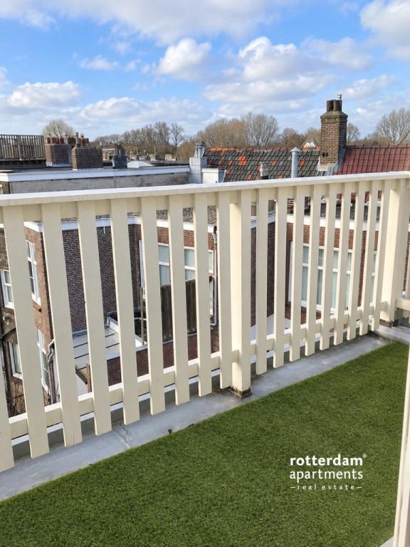 Furnished loft with balcony in Kralingen - Image 7
