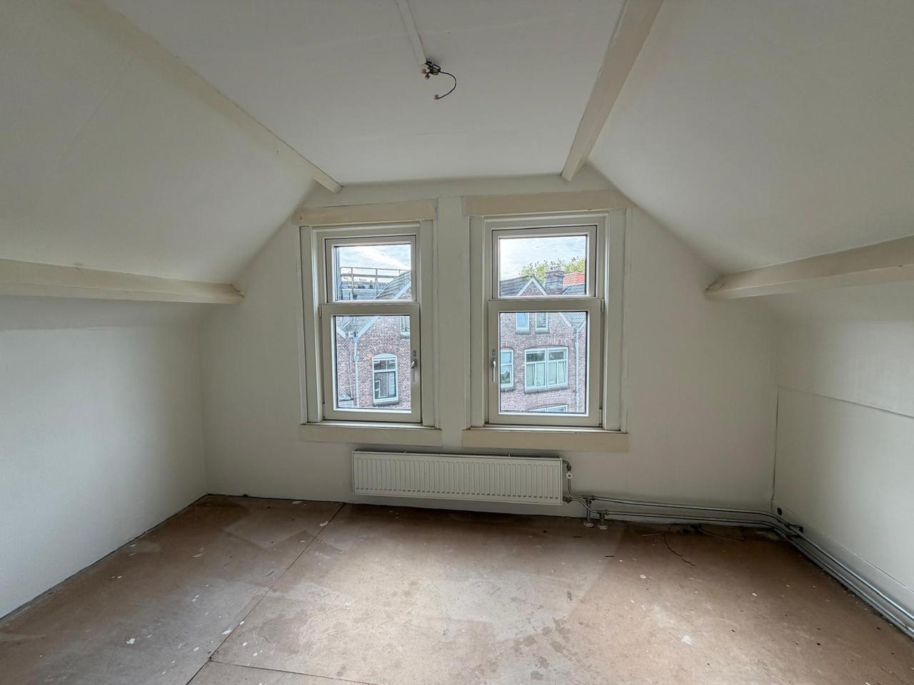 7-kamer appartement met 5 slaapkamers - Afbeelding 3