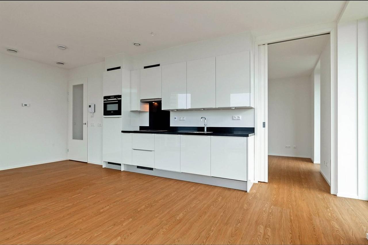 Zuidbalkon op de 8e verdieping - Afbeelding 4