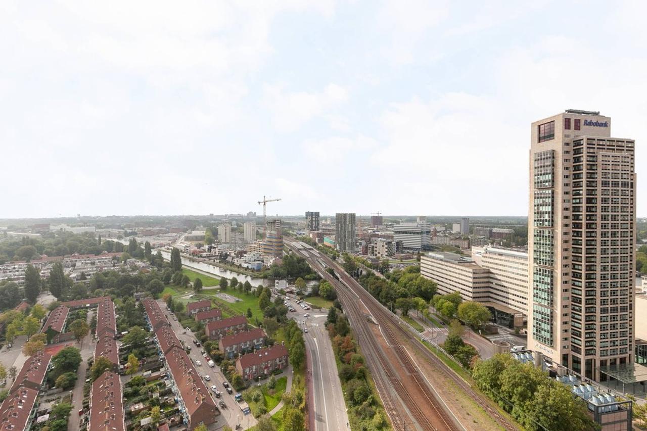 Zuidbalkon op de 8e verdieping - Afbeelding 11