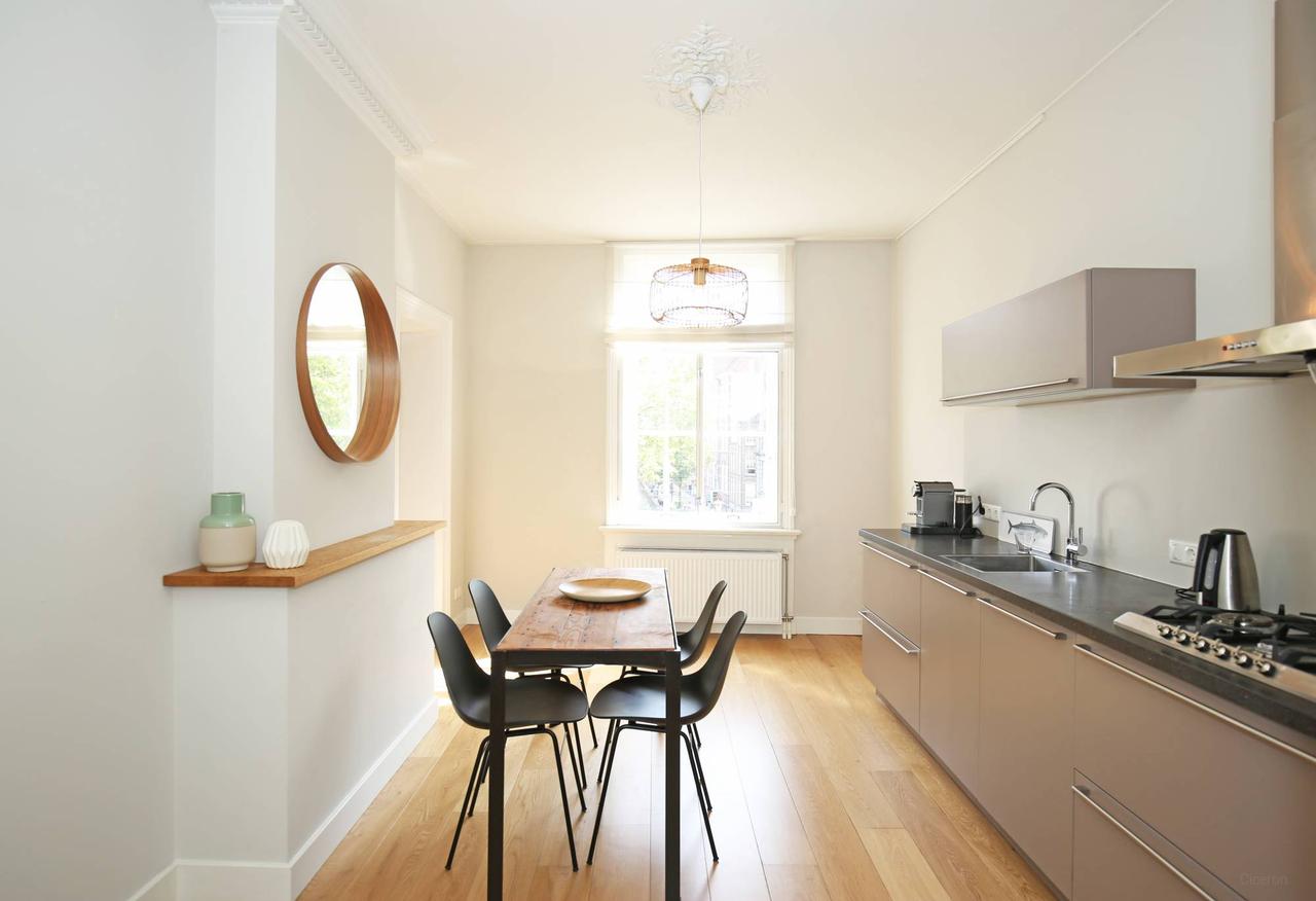 100 m² appartement met extra bergruimte - Afbeelding 1