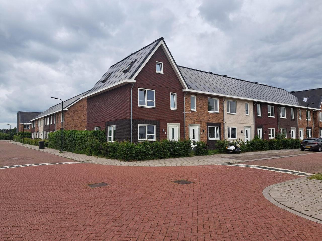 Energieneutrale tussenwoning met tuin in Sneek - Afbeelding 2