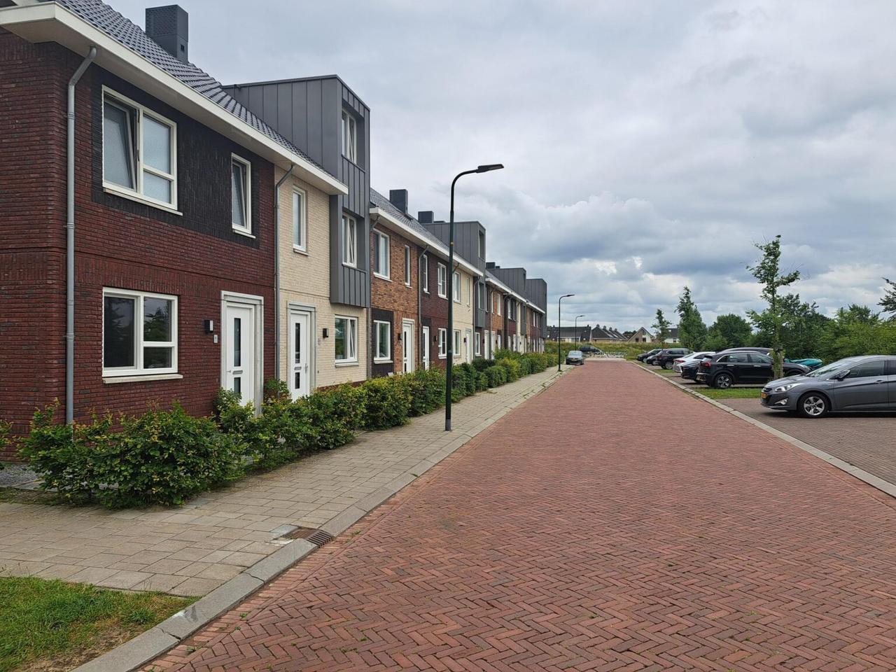 Energieneutrale tussenwoning met tuin in Sneek - Afbeelding 3