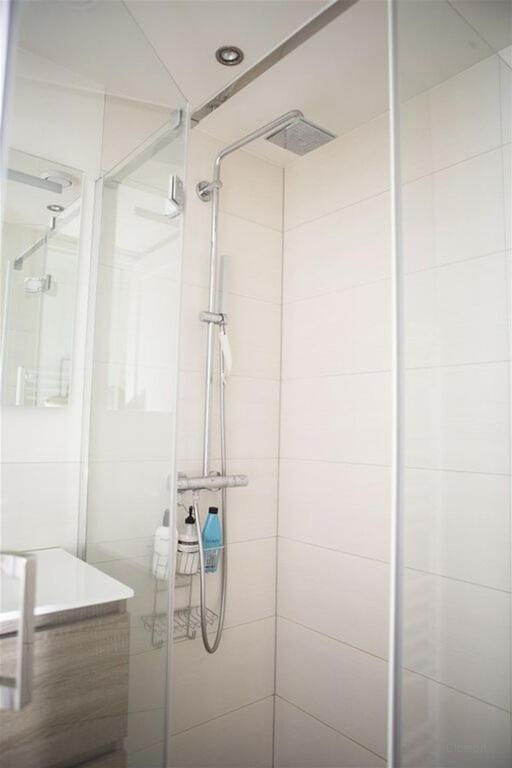 Gemeubileerd 3-kamerappartement met dakterras - Afbeelding 12