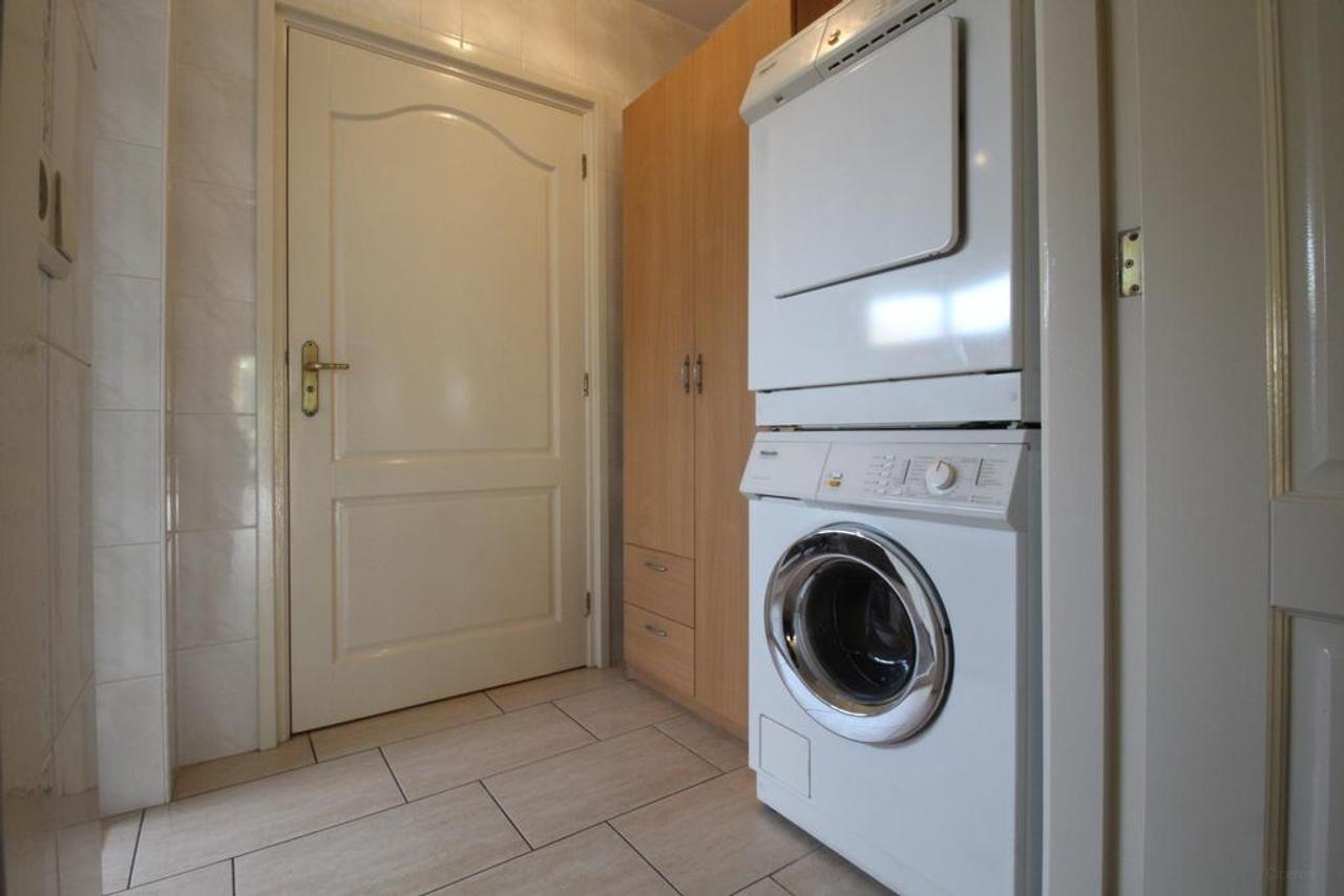 Grote hoekwoning met serre in Acht - Afbeelding 13