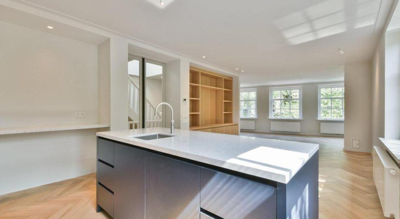 185 m² dubbele bovenwoning aan de Raamgracht - Afbeelding 4