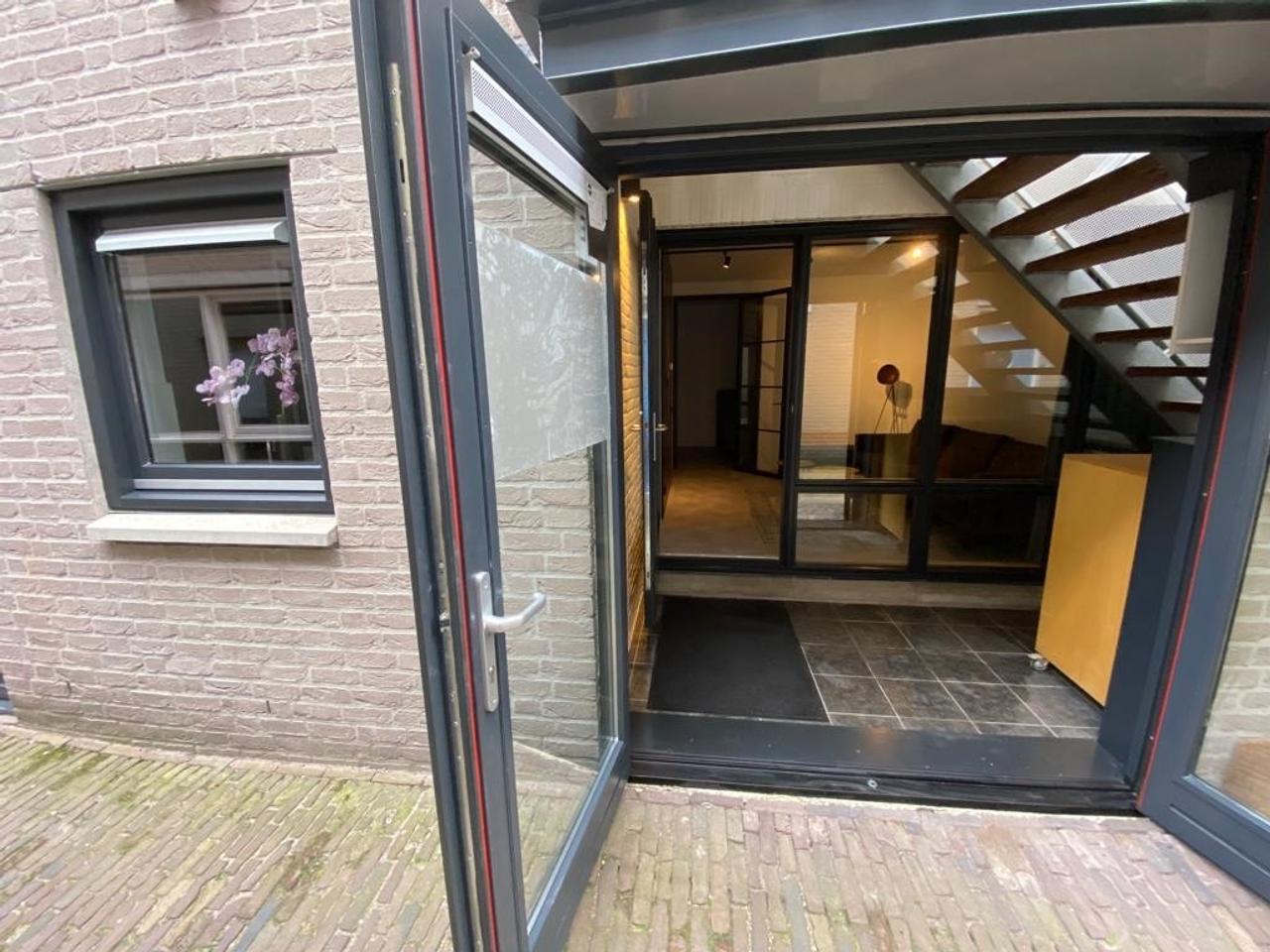Gemeubileerd 2-slaapkamerappartement met terras - Afbeelding 12