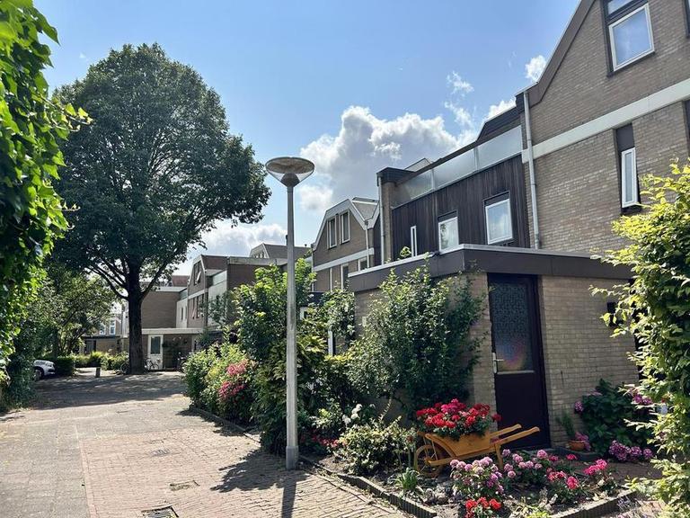 Gemeubileerde gezinswoning met patio - Afbeelding 4