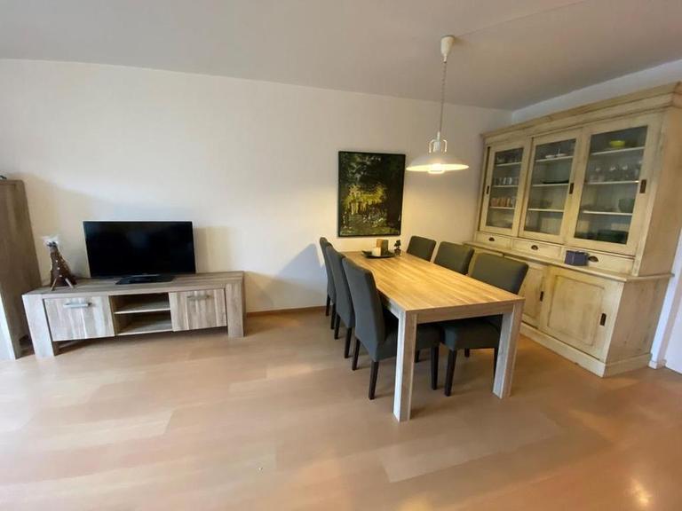 Gemeubileerde gezinswoning met patio - Afbeelding 5