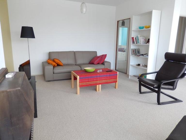 Furnished 2-Bedroom Apartment with 2 Balconies - Image 4