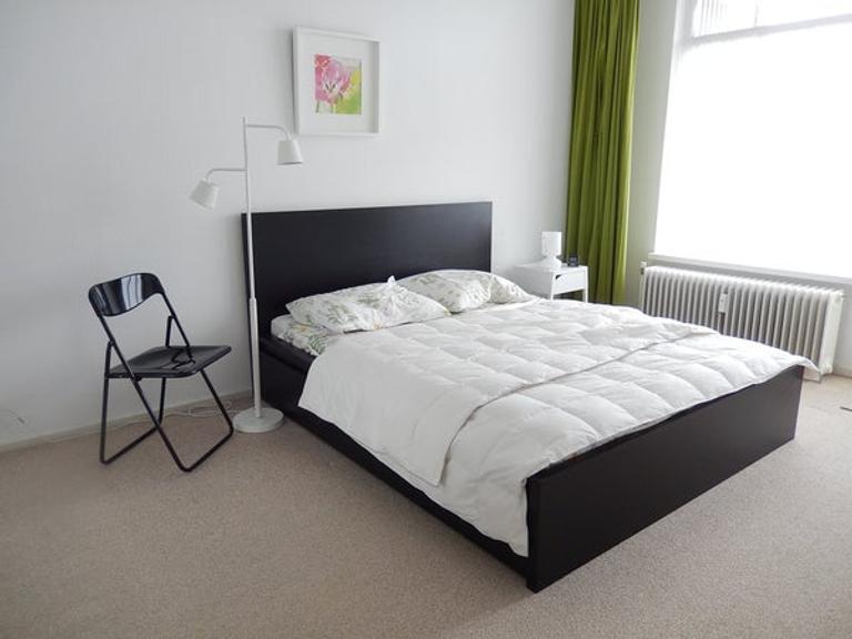 Furnished 2-Bedroom Apartment with 2 Balconies - Image 11