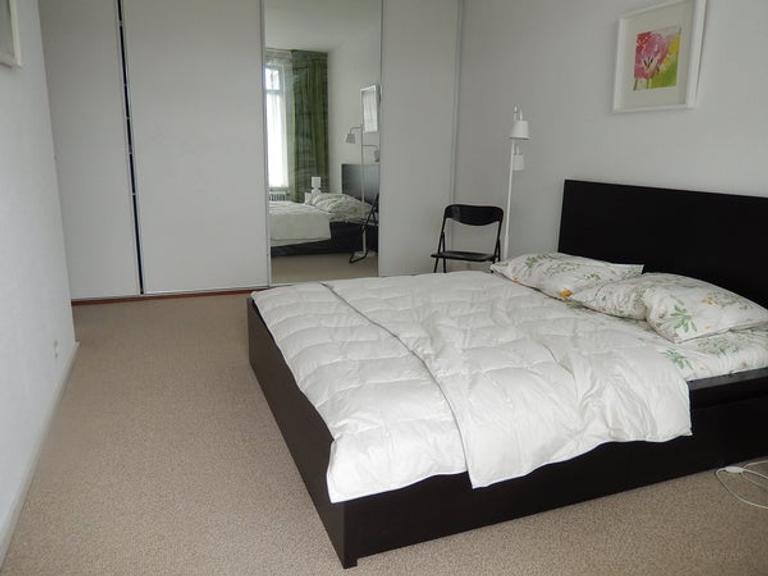 Furnished 2-Bedroom Apartment with 2 Balconies - Image 12