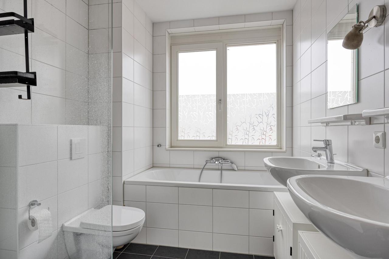 Tussenwoning met tuin en zonnepanelen - Afbeelding 10