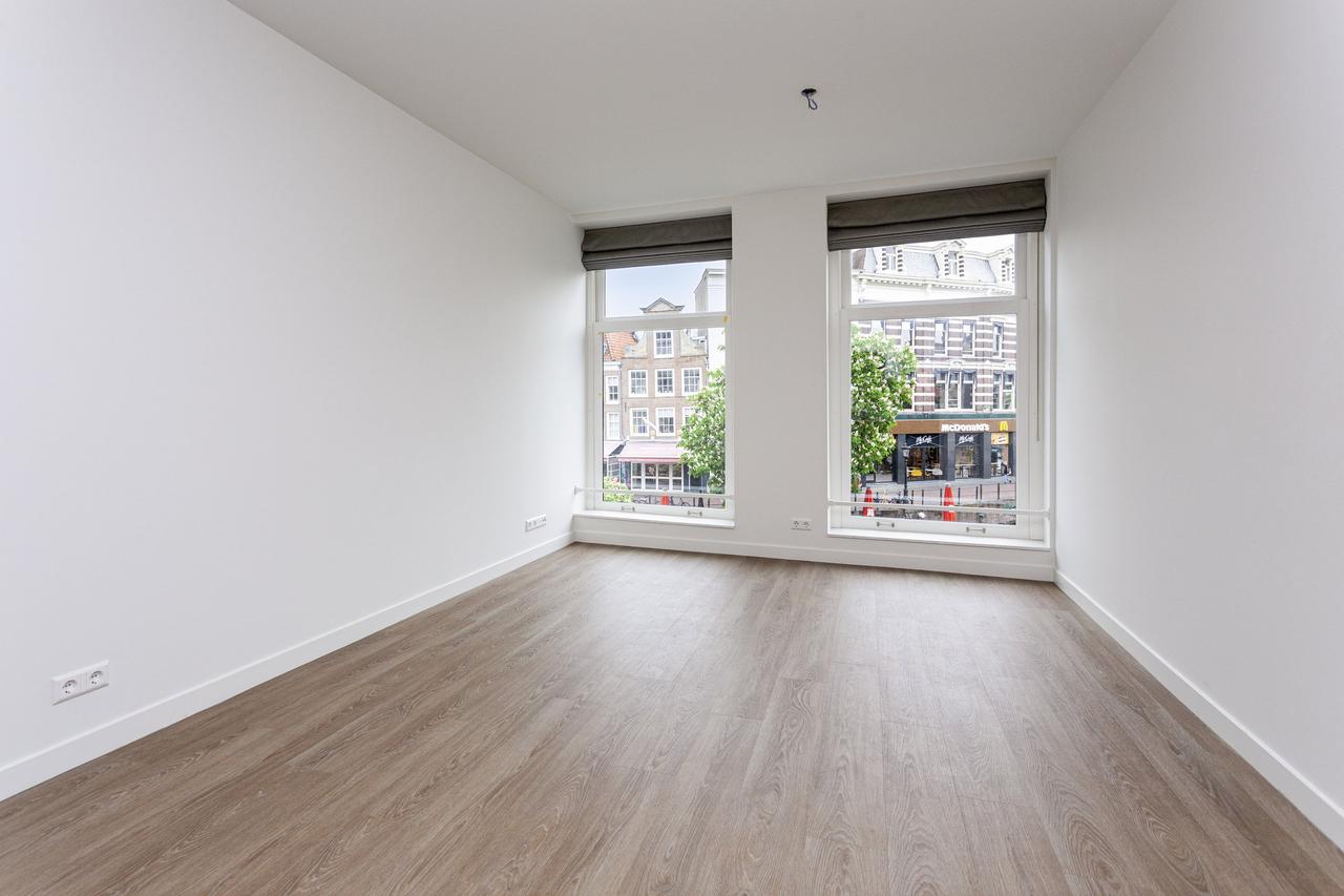 Terrace Apartment on the Oudegracht - Image 2