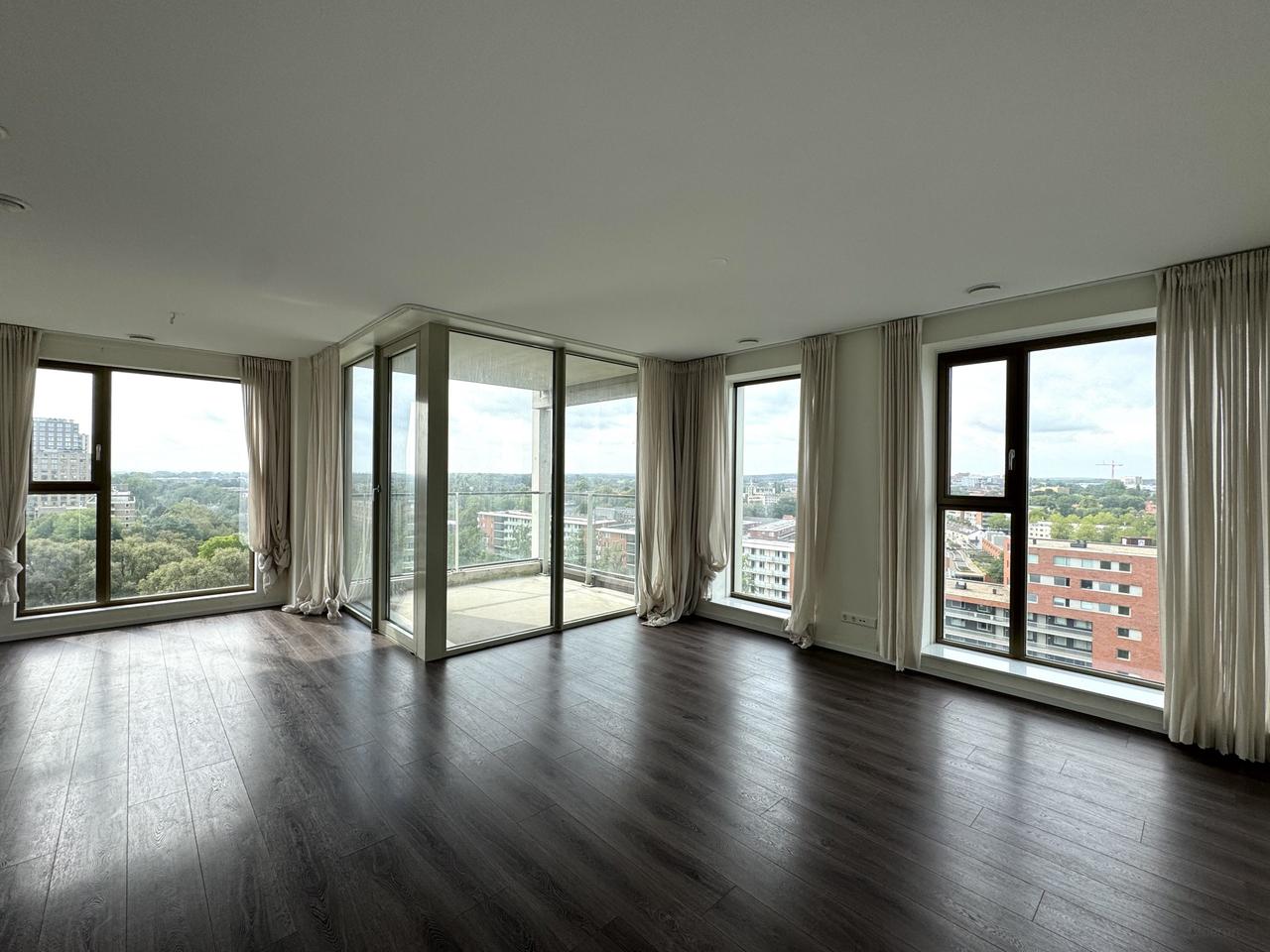 Direct beschikbaar: 4-kamerappartement met balkon - Afbeelding 2