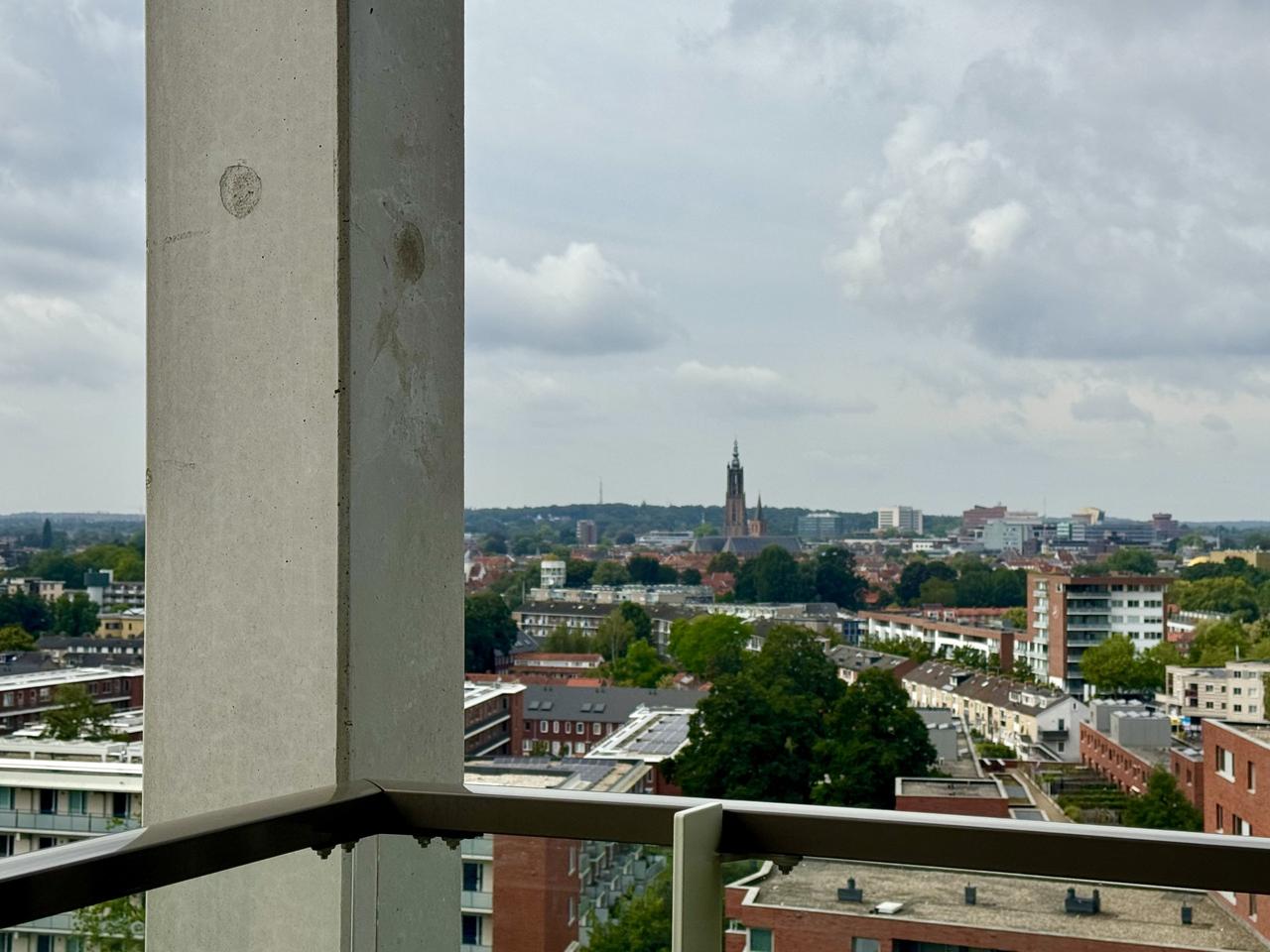 Direct beschikbaar: 4-kamerappartement met balkon - Afbeelding 10