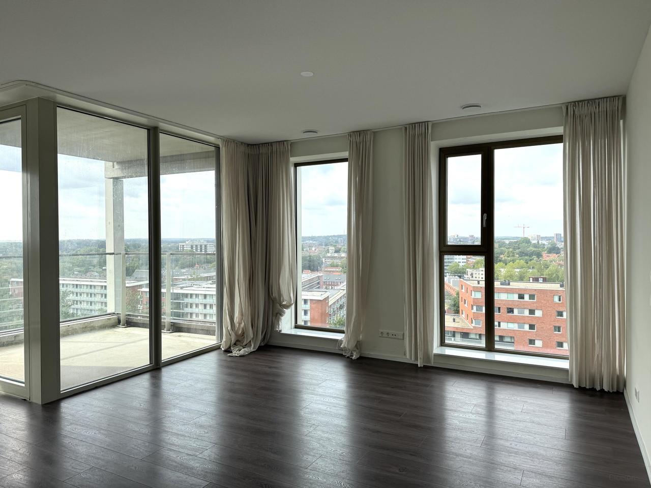 Direct beschikbaar: 4-kamerappartement met balkon - Afbeelding 13