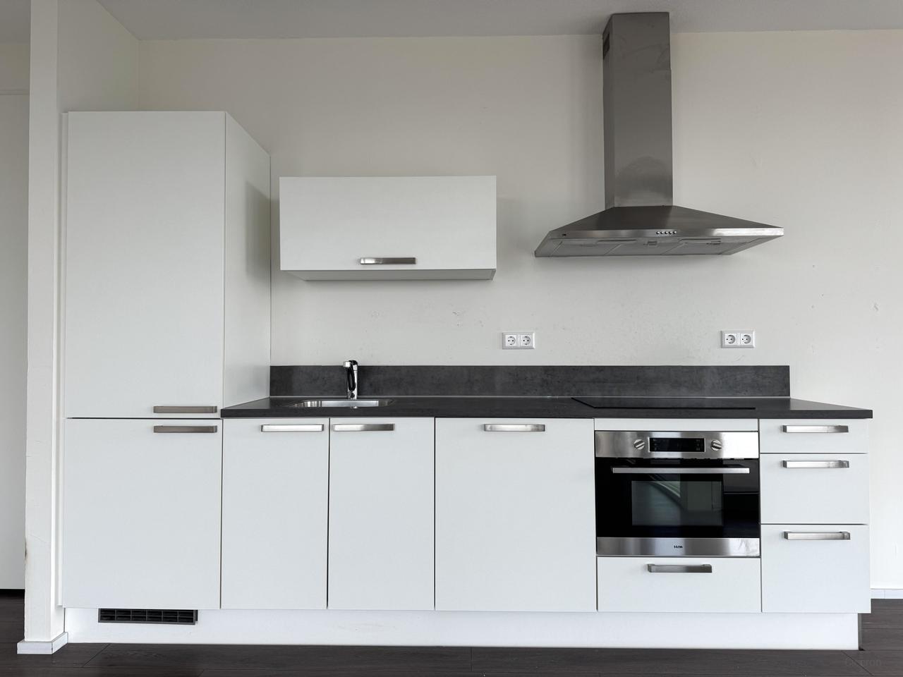 Direct beschikbaar: 4-kamerappartement met balkon - Afbeelding 16