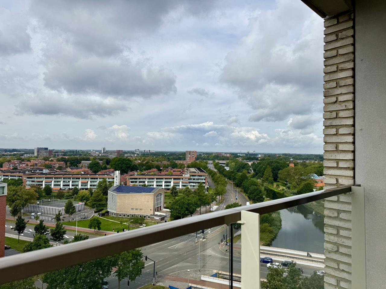 Direct beschikbaar: 4-kamerappartement met balkon - Afbeelding 20