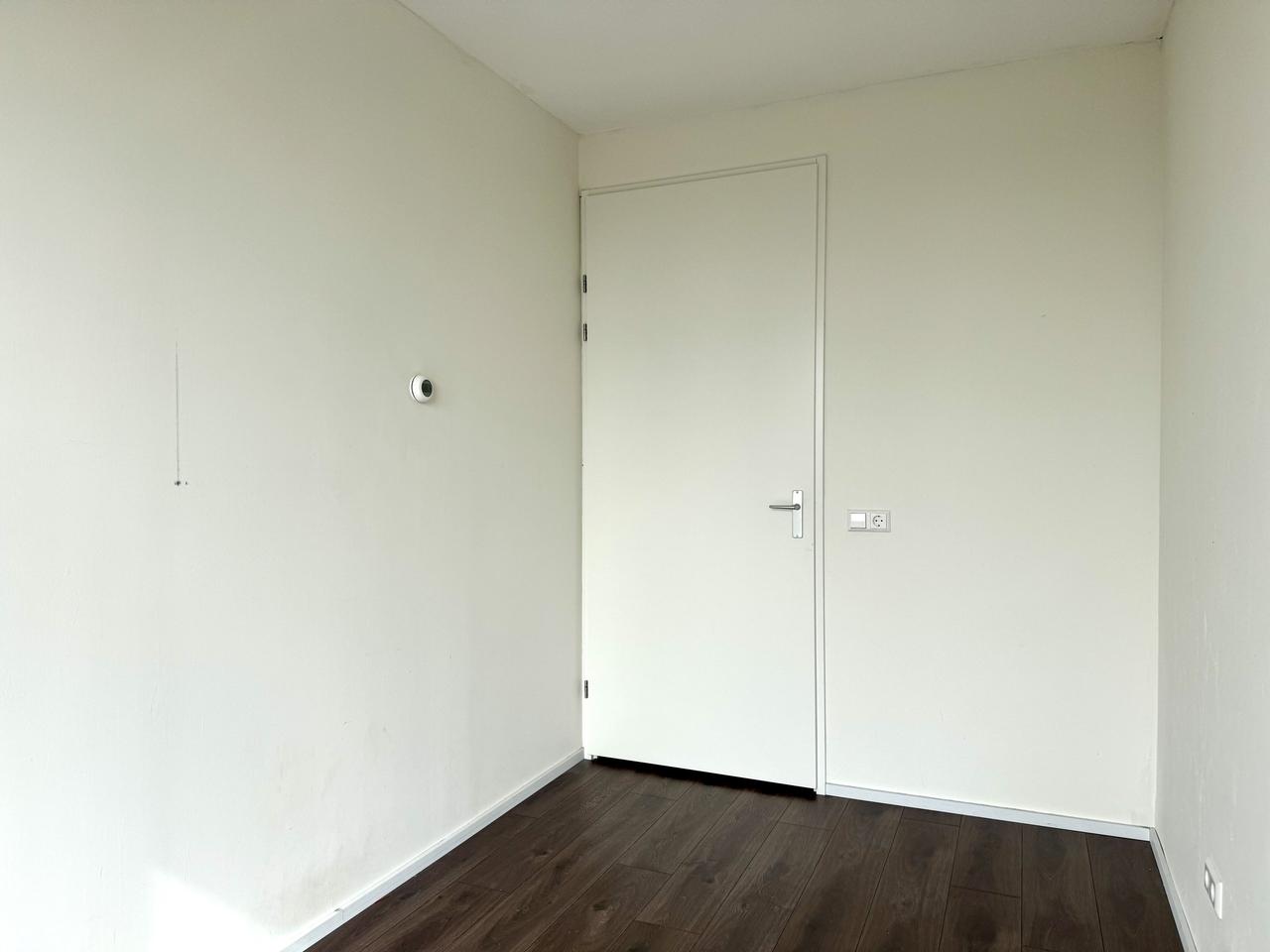 Direct beschikbaar: 4-kamerappartement met balkon - Afbeelding 30