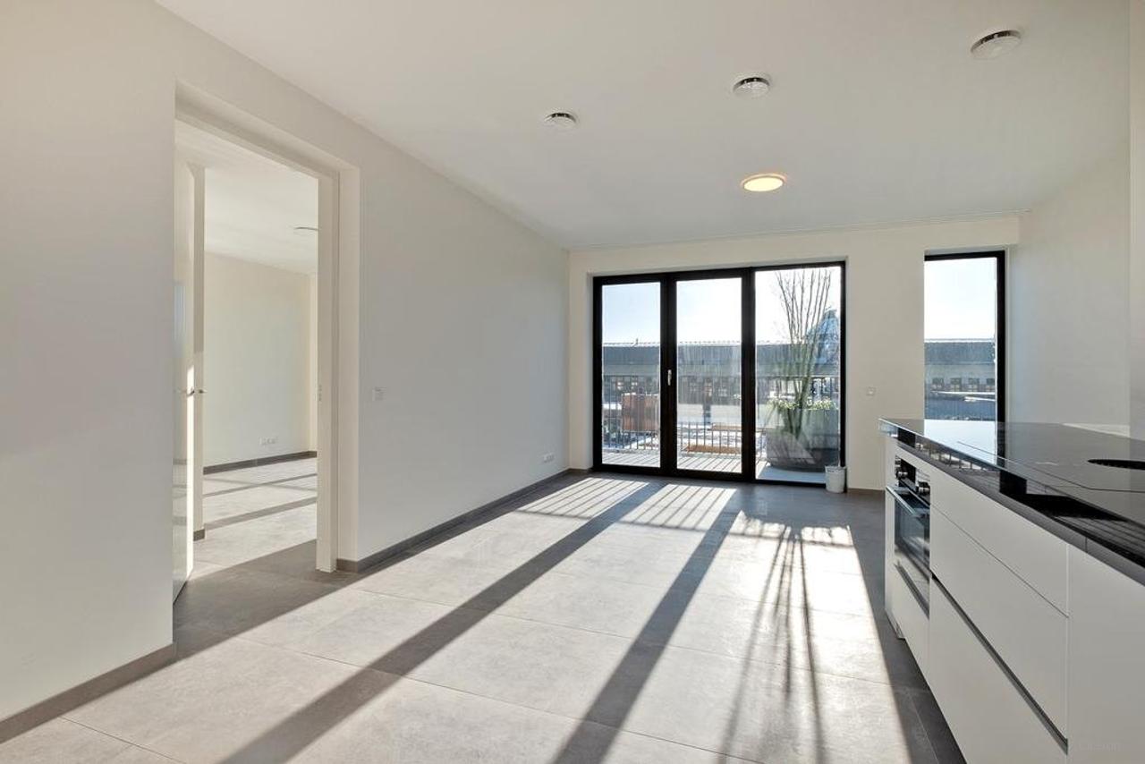 86 m² apartment with sunny terrace - Image 2