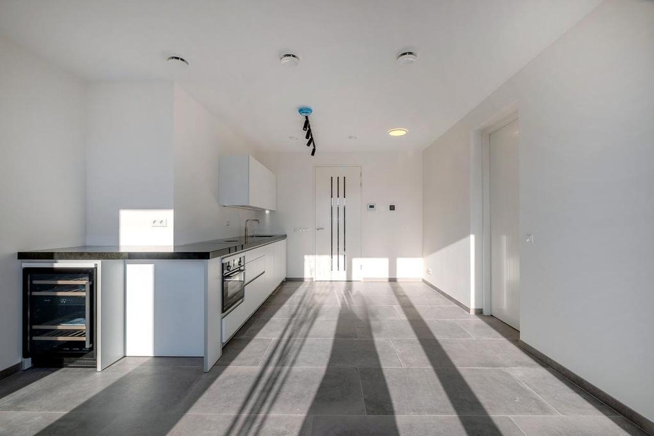 86 m² apartment with sunny terrace - Image 4