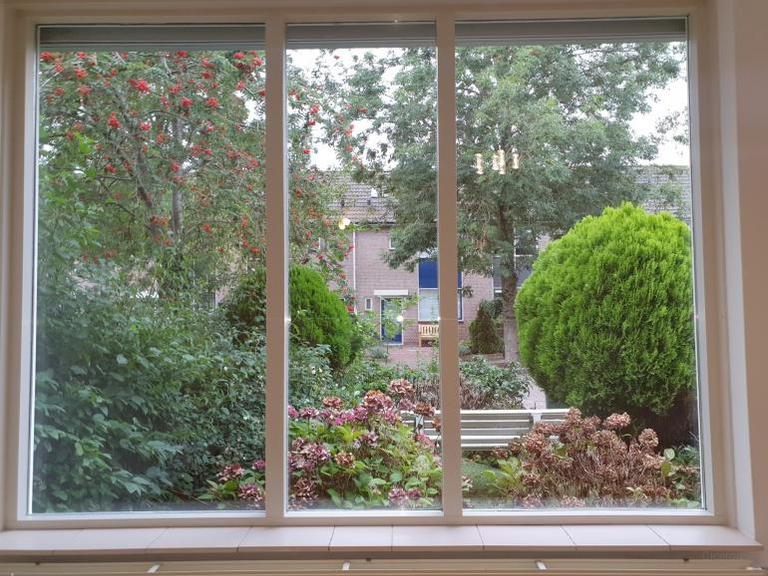 4 Bedrooms and Garage in Oosthuizen - Image 7