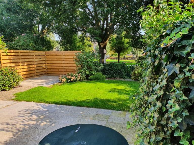 4 Bedrooms and Garage in Oosthuizen - Image 22