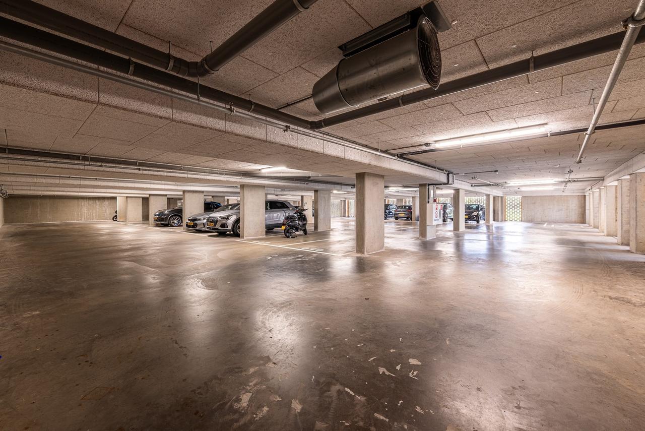 Gemeubileerd 3-kamerappartement bij station - Afbeelding 22