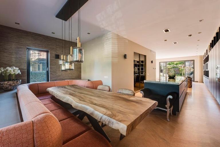 252 m² huis met sauna en tuin op het zuiden - Afbeelding 3