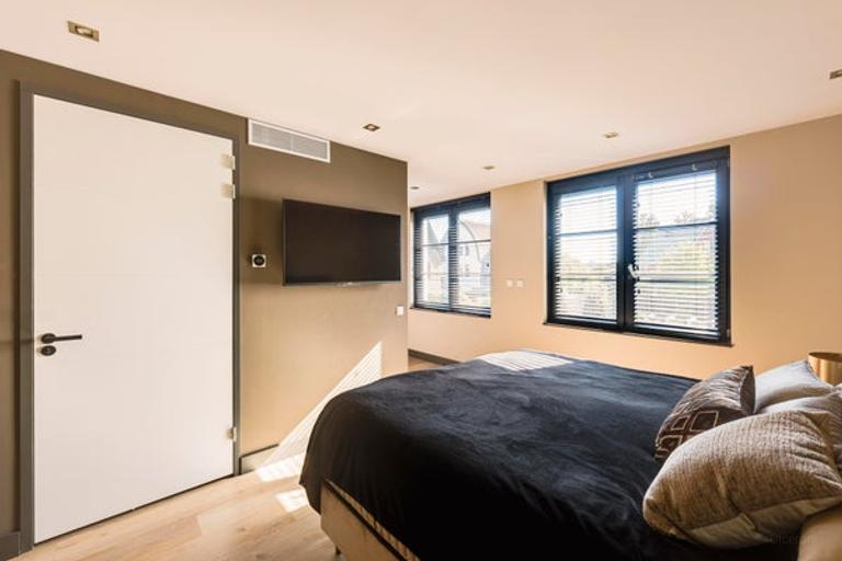 252 m² huis met sauna en tuin op het zuiden - Afbeelding 13