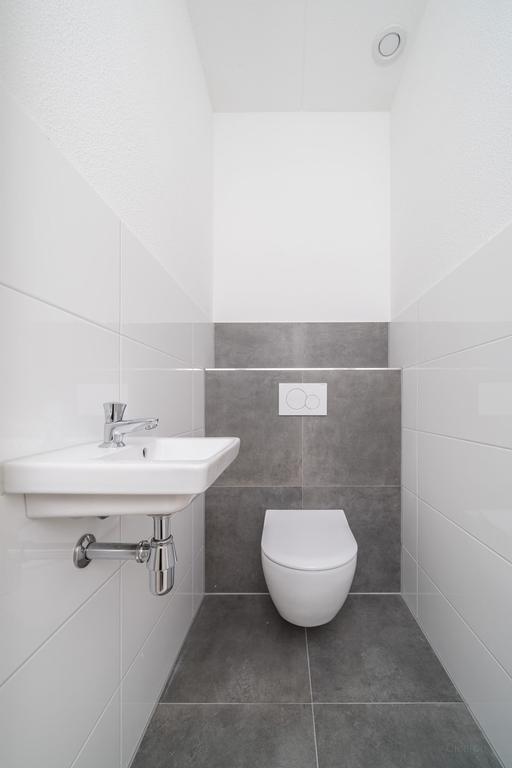 Available now: 2-bedroom apartment in Tiel - Image 16