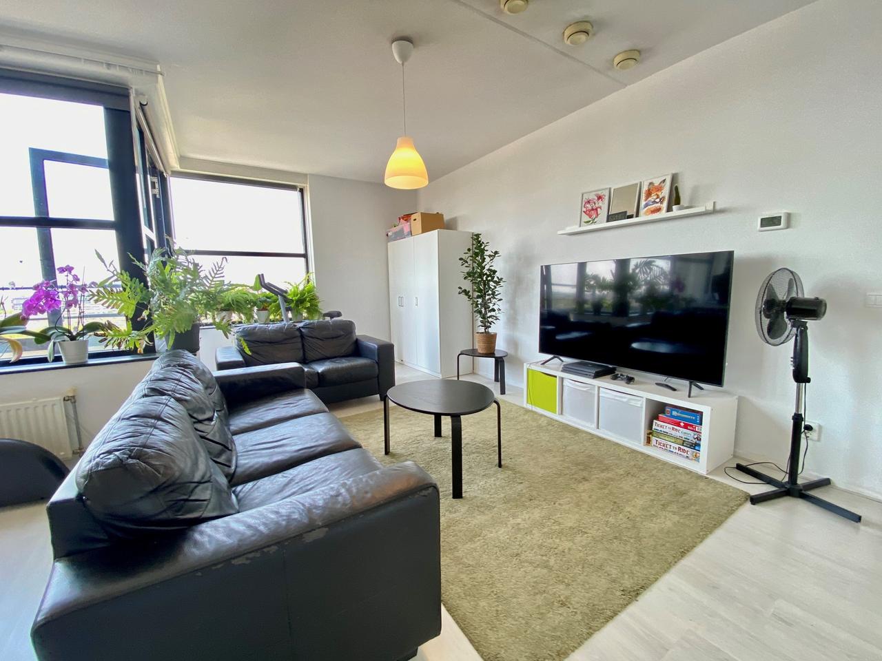 98 m² apartment with balcony and parking space - Image 7