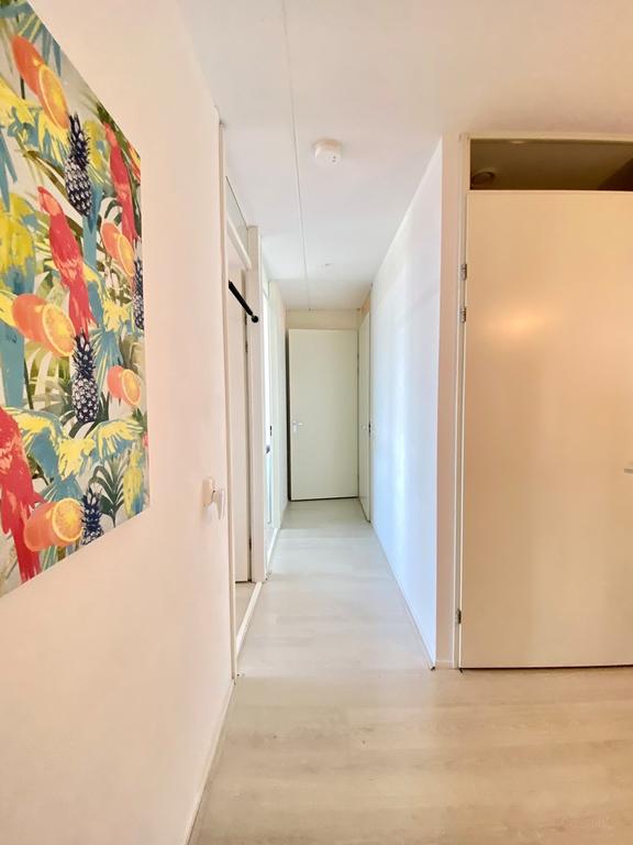 98 m² apartment with balcony and parking space - Image 19