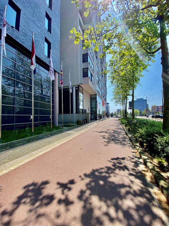 98 m² apartment with balcony and parking space - Image 33