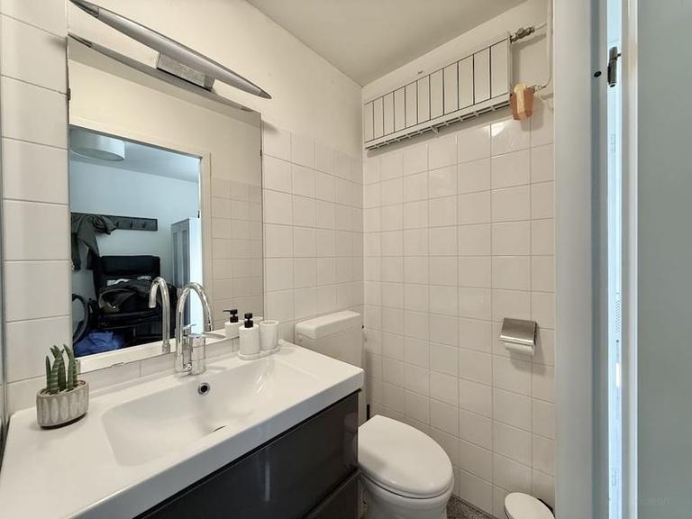 Gemeubileerd 1-slaapkamerappartement met balkon - Afbeelding 13