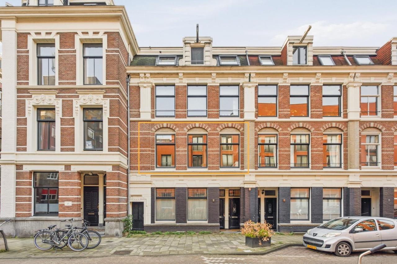 Furnished 1-Bedroom Apartment in De Pijp - Image 2