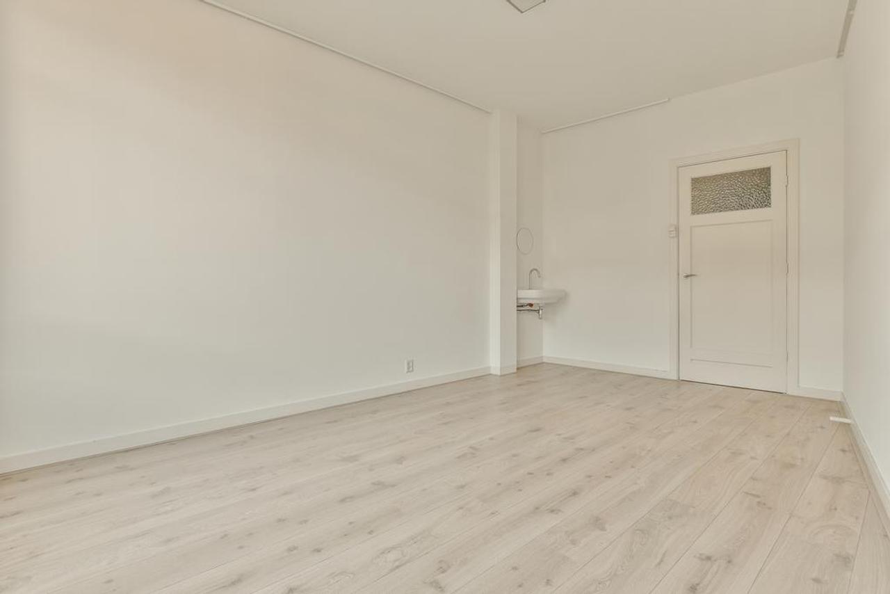 150 m² corner apartment with balcony in Oud-Zuid - Image 23