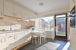 Four bedrooms with garden and roof terrace - Image 8