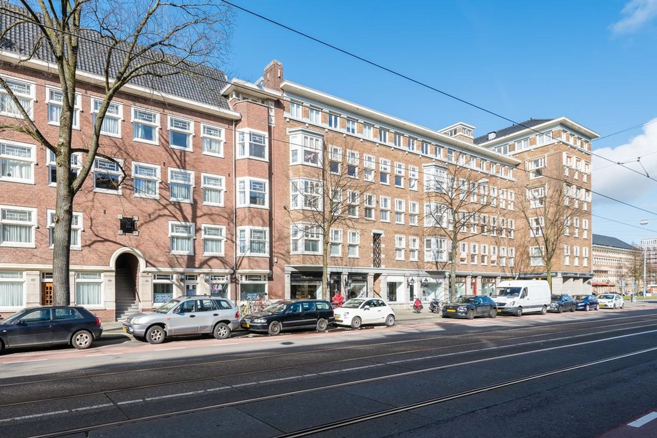 120 m² appartement met balkon in Apollobuurt - Afbeelding 1