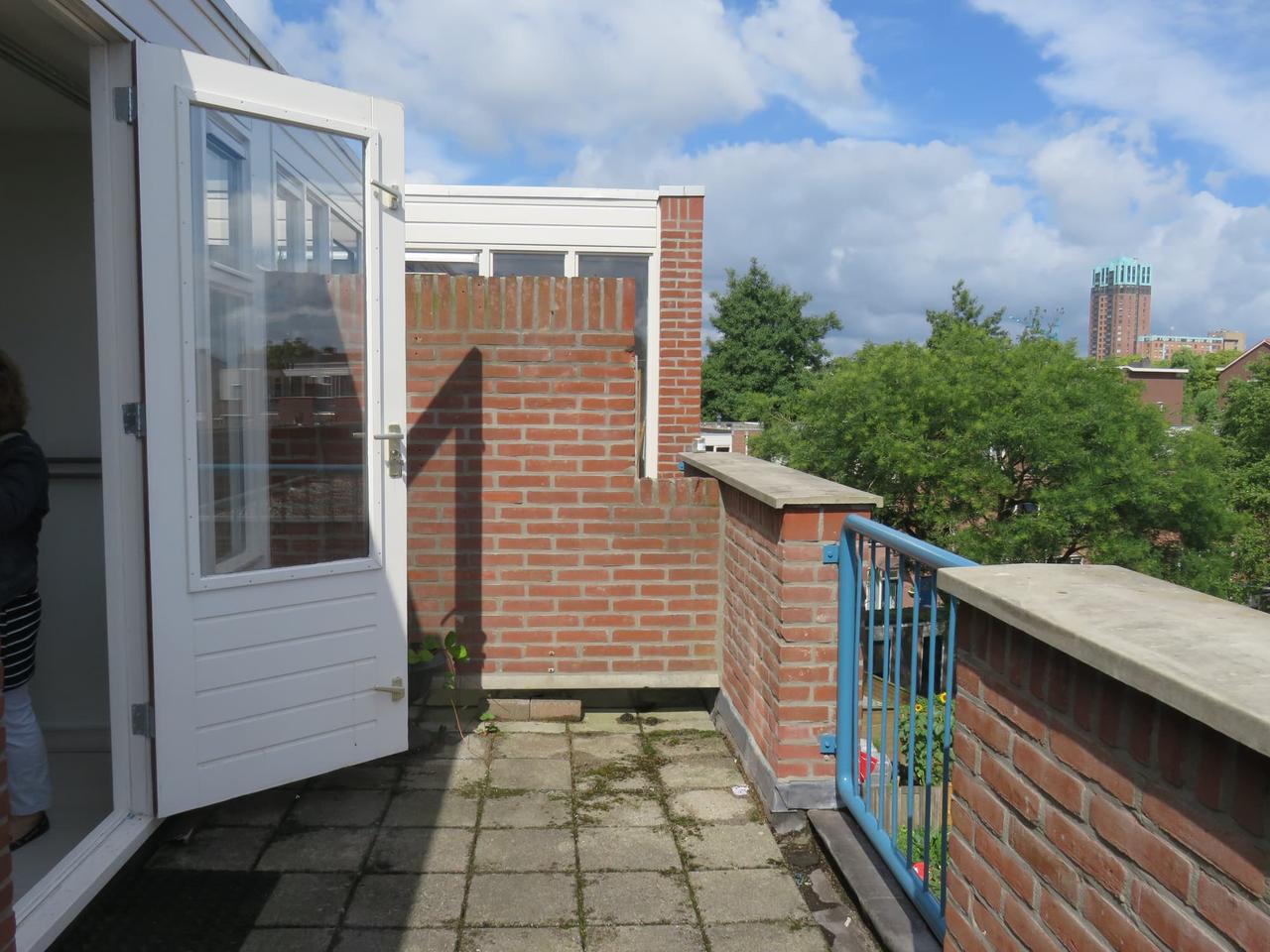 109 m² apartment with 3 bedrooms - Image 10