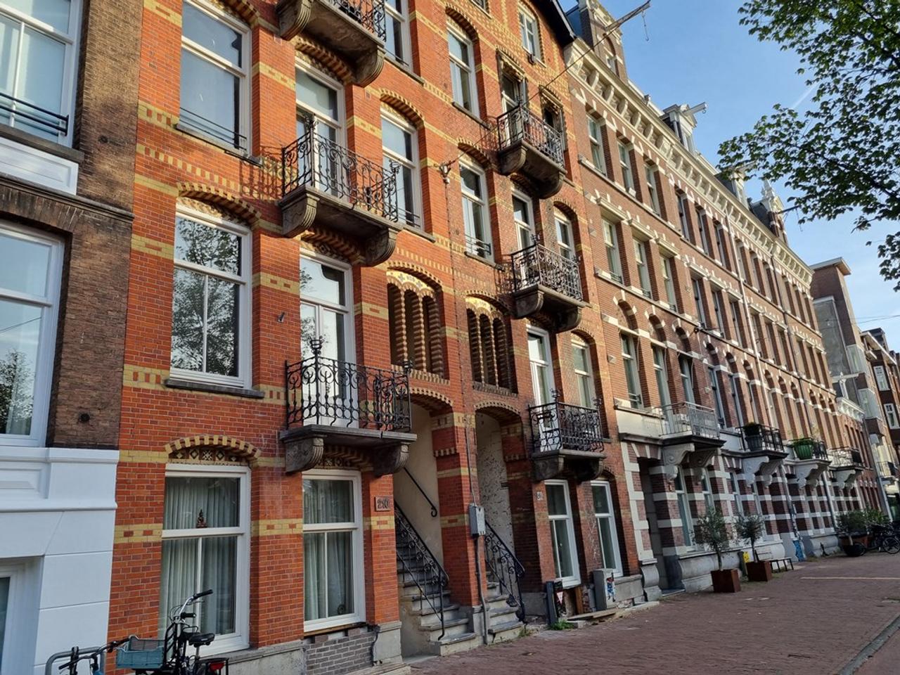 Available now: 3-bedroom apartment with garden - Image 20