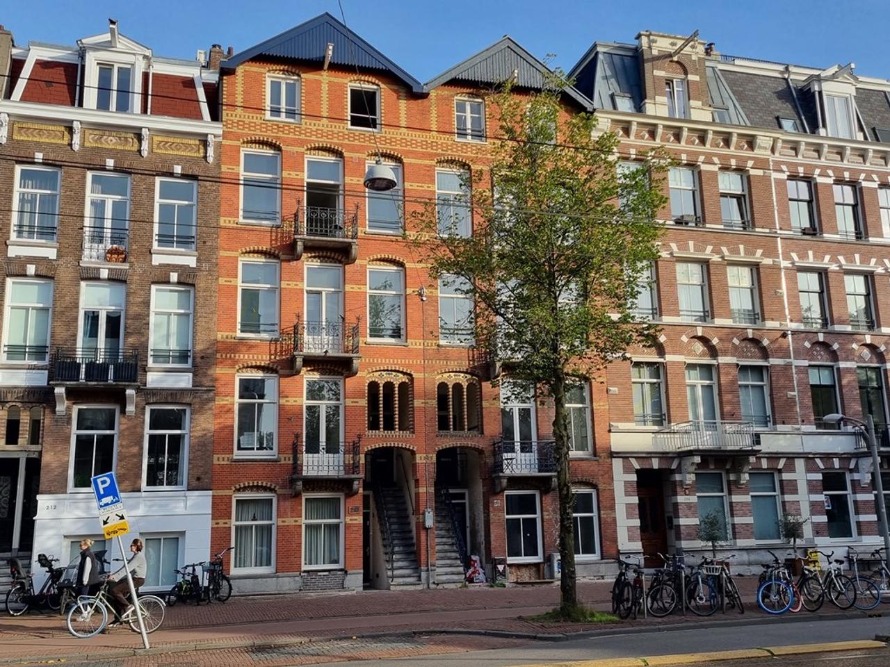 Available now: 3-bedroom apartment with garden - Image 21