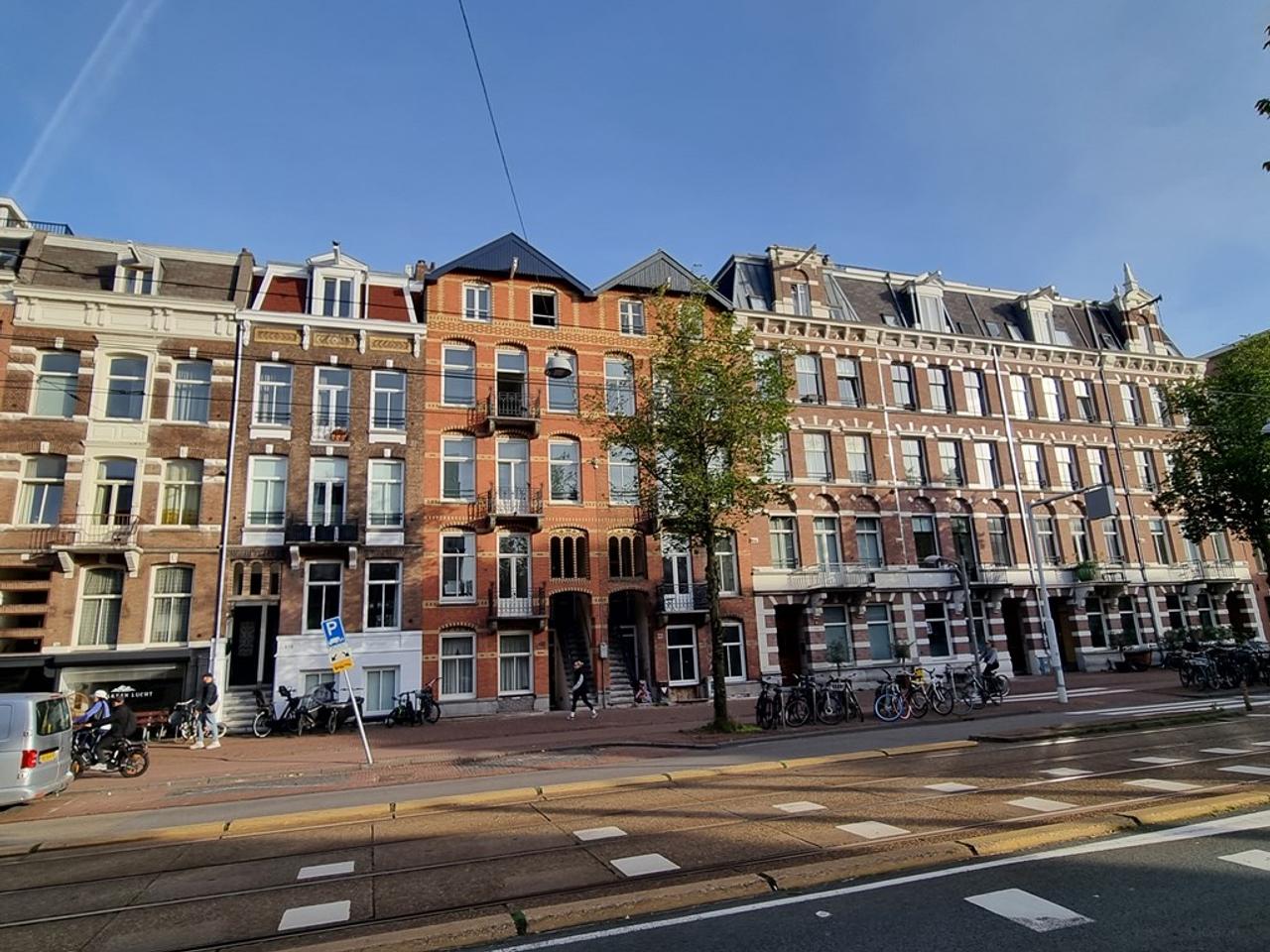 Available now: 3-bedroom apartment with garden - Image 22