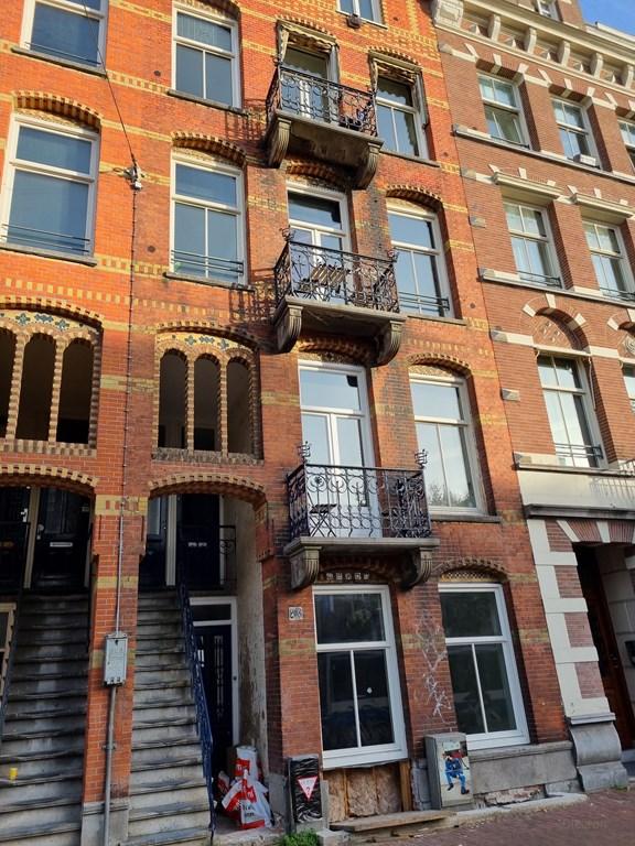 Available now: 3-bedroom apartment with garden - Image 23