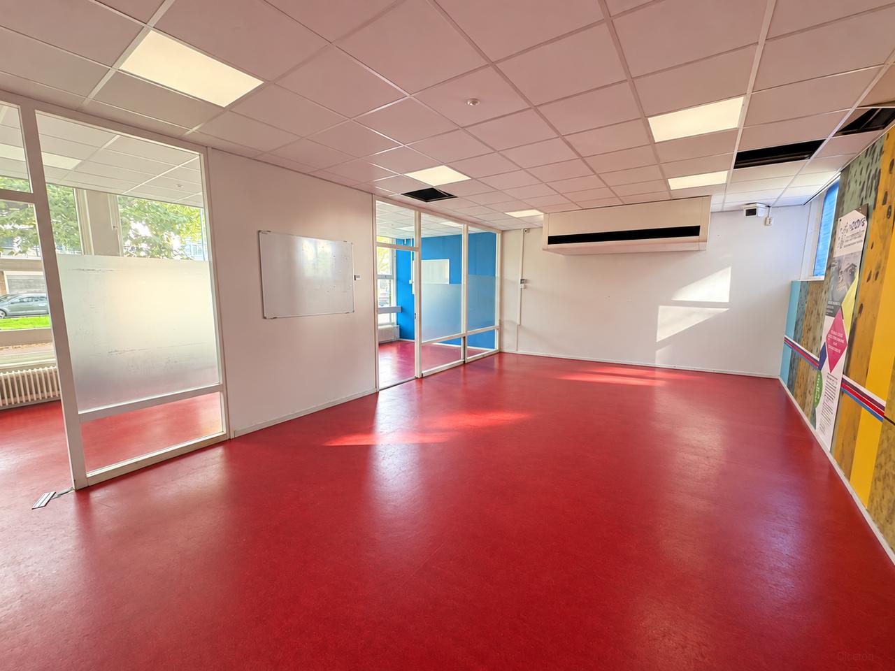 30 m² anti-squat room in Rotterdam South - Image 1